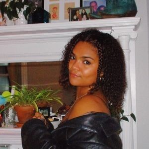 Meet your Posher, Alani